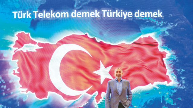 Ümit Önal.