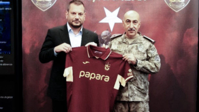 Trabzonspor Başkanı Ertuğrul Doğan, Jandarma Genel Komutanlığı ile Özel Harekat Başkanlığını ziyaret etti.