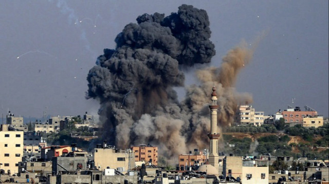 غزة.. جهود لانتشال 14 جثمانا من تحت أنقاض منزل دمرته قوات الاحتلال