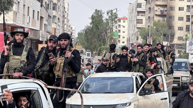 "الدروز بسوريا" تدعو فصائل السويداء للتعاون مع القوات الحكومية