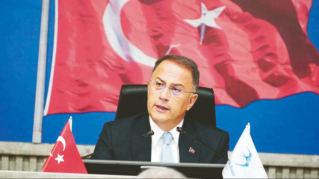 Mehmet Murat Çalık