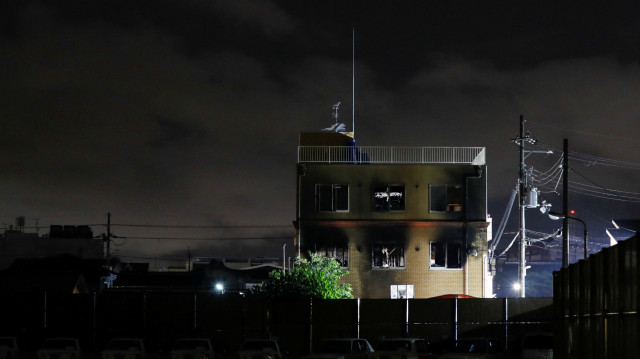 Selon les médias locaux et la chaine de télévision publique NHK, le suspect aurait déclaré aux enquêteurs qu'il était "stressé par le bruit des moteurs des karts". 
