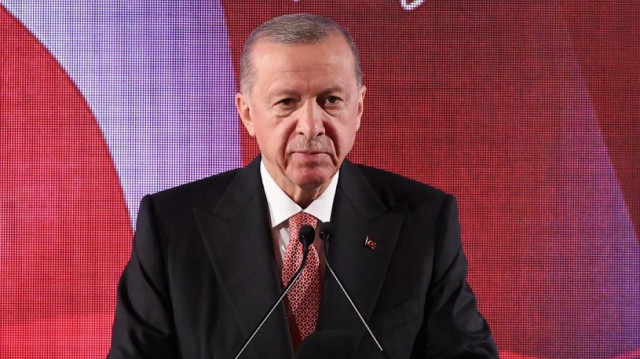 أردوغان يبحث مع الشرع آخر التطورات في سوريا
