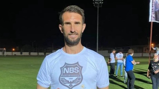 Zekeriya Topayan 4 sezon Nazillispor forması giymişti. 