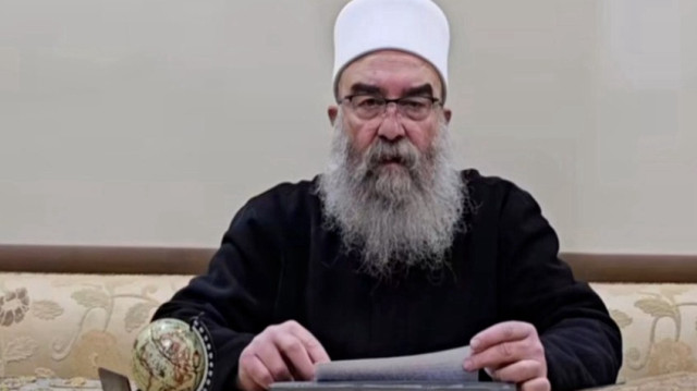 سوريا.. الهجري يطالب بممر من السويداء لمناطق "واي بي جي" الإرهابي