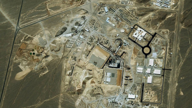 İsrail, İran ile ABD arasında nükleer müzakere süreci devam ederken 13 Haziran'da İran'ın çeşitli kentlerinde nükleer ve askeri tesisler ile sivil yerleşim yerlerini hedef alan saldırılar başlatmıştı.