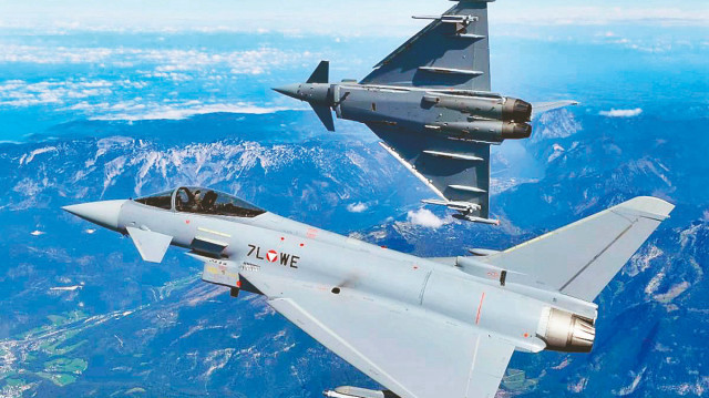 Eurofighter.