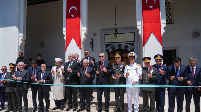 أردوغان يفتتح 6 مساجد جديدة في جامعة الدفاع الوطنية