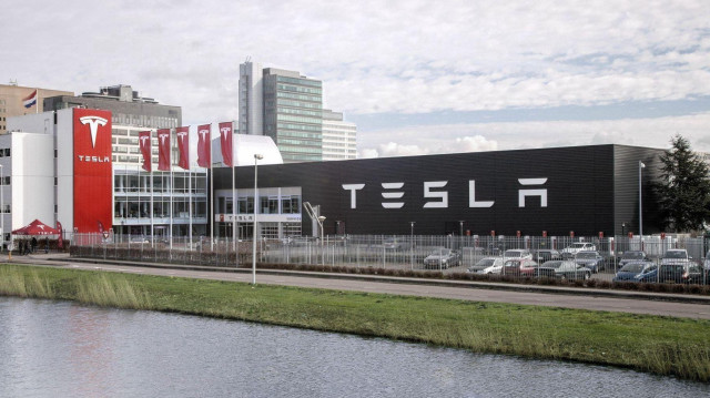 Tesla'da kan kaybı sürüyor: Otomobil teslimatları ikinci çeyrekte yüzde 13,5 azaldı