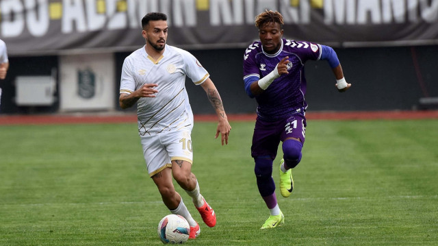 Manisa FK'da ayrılık rüzgarları
