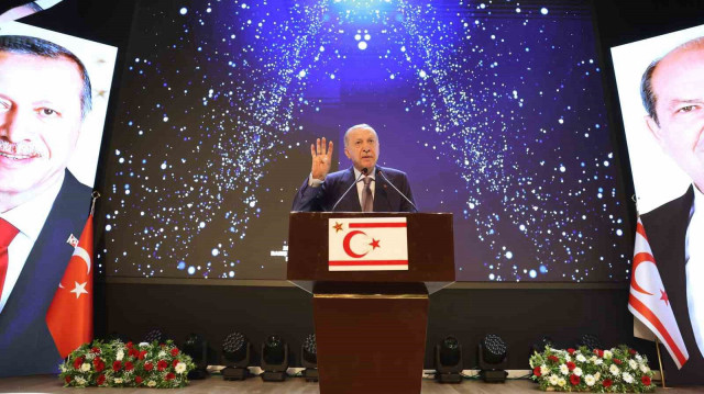 Cumhurbaşkanı Erdoğan, KKTC'yi Doğu Akdeniz'in parlayan yıldızı yaptıklarını söyledi.