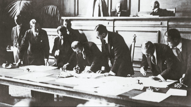 Arşiv.