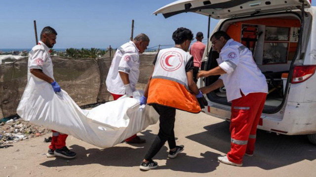غزة تموت جوعا.. الاحتلال يقتل 39 فلسطينيا بينهم 6 خلال انتظارهم مساعدات
