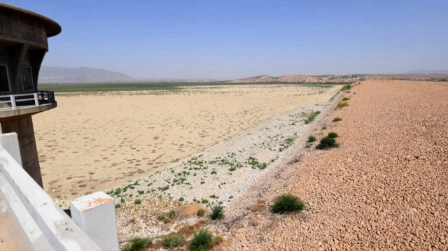 La ville de Kairouan a enregistré 48°C, la température la plus élevée du pays, selon l’Institut National de la Météorologie.