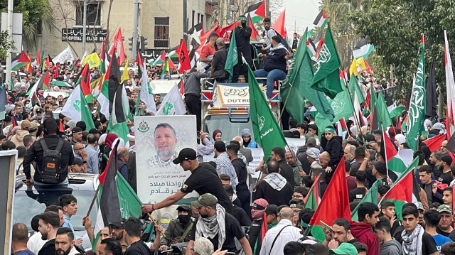 بيروت.. وقفة تضامنية ضد التجويع الإسرائيلي للفلسطينيين بغزة