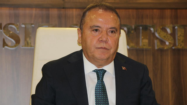 Muhittin Böcek