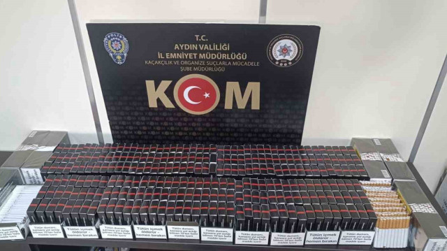 Aydın’da bin 200 adet gümrük kaçağı boş makaron ve 21 adet kesilmiş bandrol ele geçirildi.