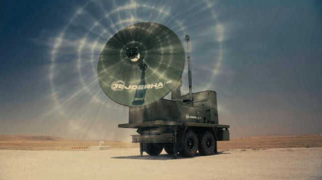 Aselsan a présenté à l'IDEF 2025 le système électromagnétique Ejderha, conçu pour neutraliser les drones, ainsi qu’une série de technologies innovantes destinées à renforcer le Dôme d'acier de la défense aérienne de la Türkiye.