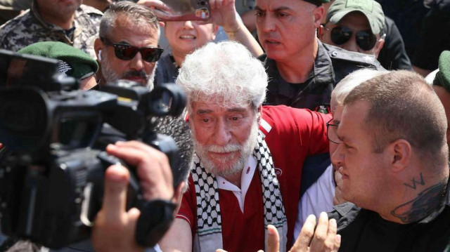 الناشط اللبناني جورج عبدالله يصل مسقط رأسه بعد إفراج فرنسا عليه