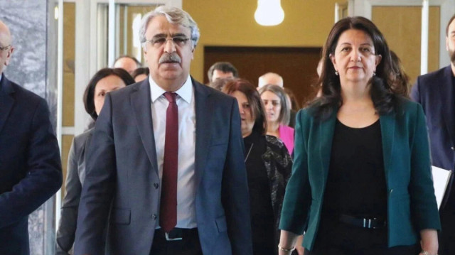DEM Parti'den İmralı ziyareti sonrası açıklama: Kurulacak komisyonun sürece katkı sunması bekleniyor