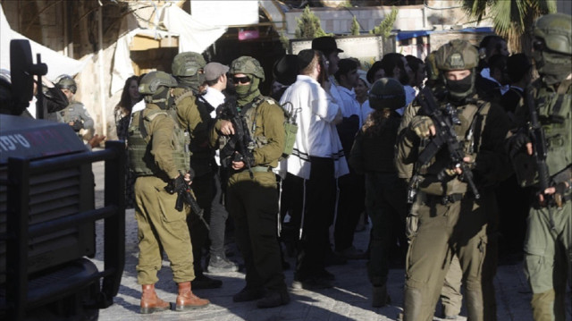 إصابة طفل فلسطيني برصاص مستوطنين إسرائيليين وسط الضفة