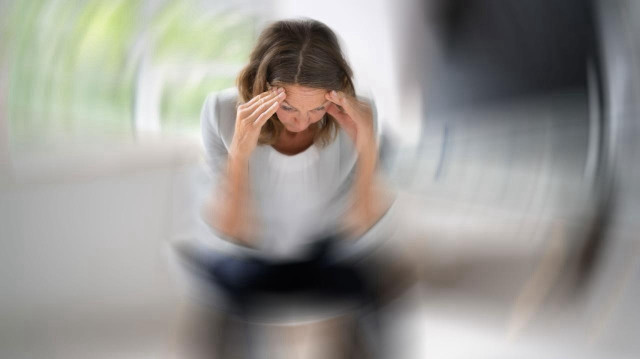 Denge kaybıyla seyreden baş dönmesi vertigo belirtisi olabiliyor
