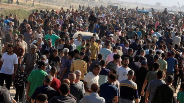أسوشيتد برس توثق إطلاق نار على مدنيين في طوابير المساعدات بغزة