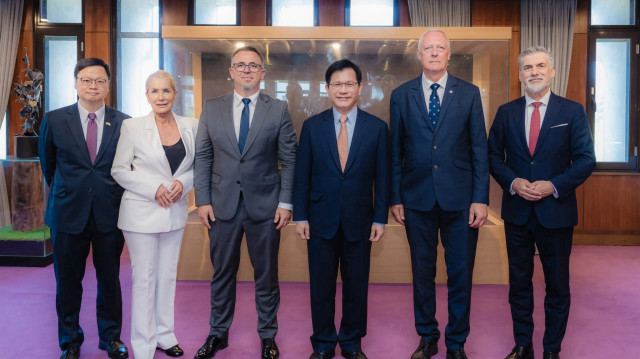 Le ministre Lin a reçu les membres du groupe parlementaire polonais "Poland-Taiwan Parliamentary Group" Łukasz Horbatowski, Marek Chmielewski et Iwona Krawczyk. Les deux parties ont discuté de manière intensive des nouvelles orientations de la coopération entre Taïwan et la Pologne.