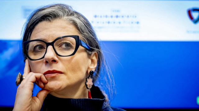 La rapporteur spéciale des Nations Unies pour les territoires palestiniens occupés, Francesca Albanese, participe à une conférence au Centre de l'humanité de La Haye le 12 février 2025.