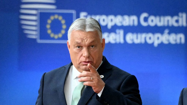Le Premier ministre hongrois Viktor Orban arrive au Conseil européen à Bruxelles le 26 juin 2025. 