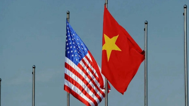 Hanoï obtient un allègement des droits de douane imposés par Washington, tout en subissant une surveillance accrue sur ses liens commerciaux avec Pékin.