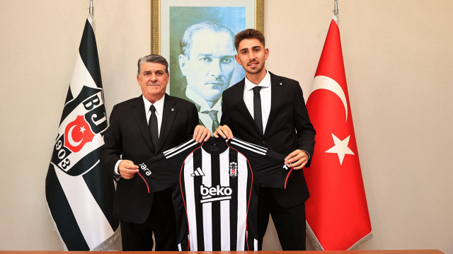 Başkan Serdal Adalı, Demir Ege'ye başarılar diledi.