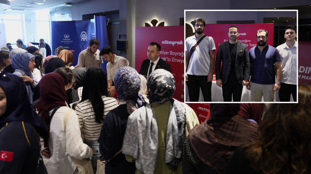 Öğrencilere; profesyonel tercih danışmanlığı, akademisyenlerle deneyim paylaşımı, kariyer planlama, atölye çalışmaları, konferanslar ve zirve oturumları aracılığıyla dijital dönüşüm, yapay zeka, sürdürülebilirlik, toplumsal değişim, liderlik ve bilimsel sorumluluk gibi konularda güçlü bir gelecek inşa etmenin yolları aktarıldı.