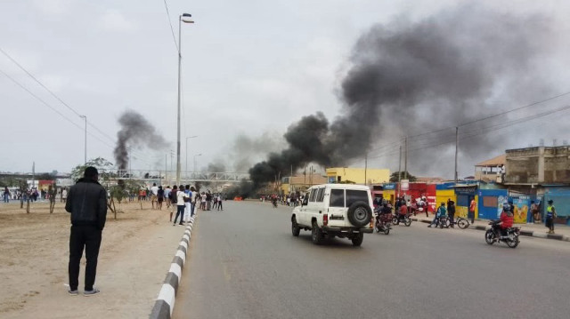 La suppression progressive des subventions sur le carburant en Angola provoque une nouvelle vague de contestation meurtrière, avec plus d’un millier d’arrestations dans la capitale.