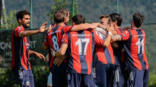 Mardin ekibinin hazırlık maçındaki gol sevinci