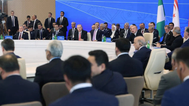 الرئيس أردوغان يلتقي عددا من نظرائه في أذربيجان