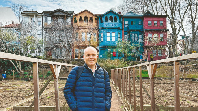 Önder Kaya.