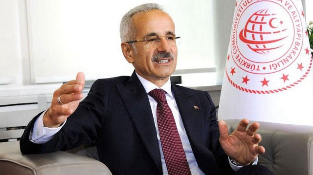 Turkish civil aviation entering new green era: Transport minister