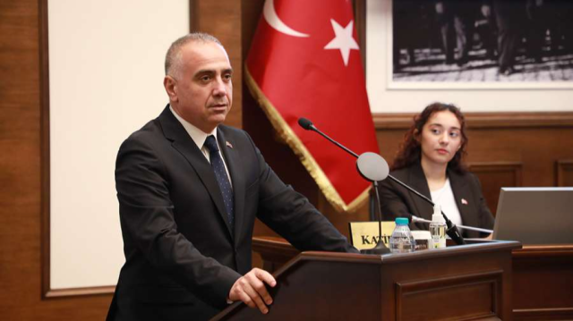 Büyükçekmece Belediye Başkan Vekili Ahmet Şahin ve şoförüne gözaltı kararı