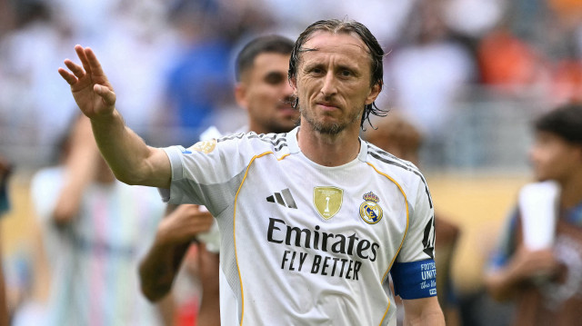 Modric, 13 sezon Real Madrid forması giydi.