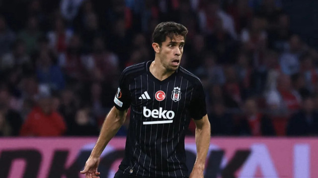 Beşiktaş'ın Brezilyalı futbolcusu Gabriel Paulista, yeni sezon için iddialı konuşarak, başarının dışında hiçbir seçeneklerinin bulunmadığını söyledi.