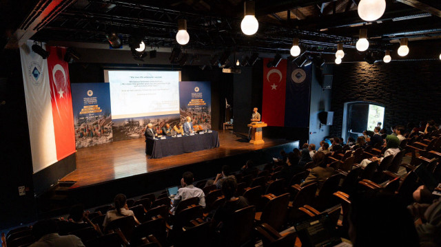 "Savaş Sonrası Toplumlarda Adalet ve Yeniden İnşa"