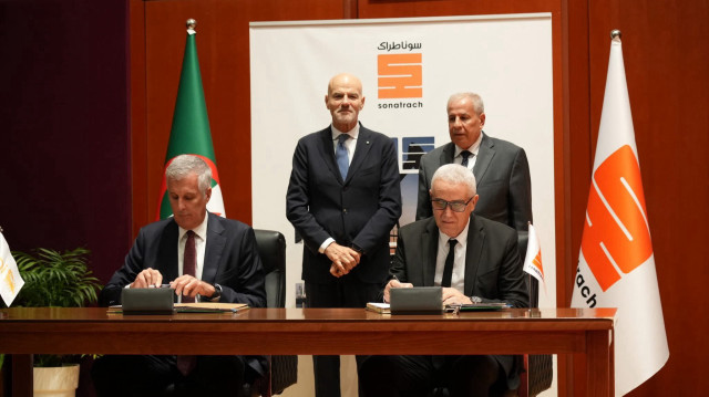 Ce partenariat stratégique entre l’Algérie et l’Italie vise à renforcer la production d’hydrocarbures sur 30 ans, avec un potentiel de 415 millions de barils équivalent pétrole.