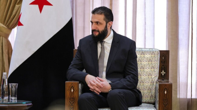 مصدر سوري ينفي اجتماع الشرع مع مسؤولين إسرائيليين