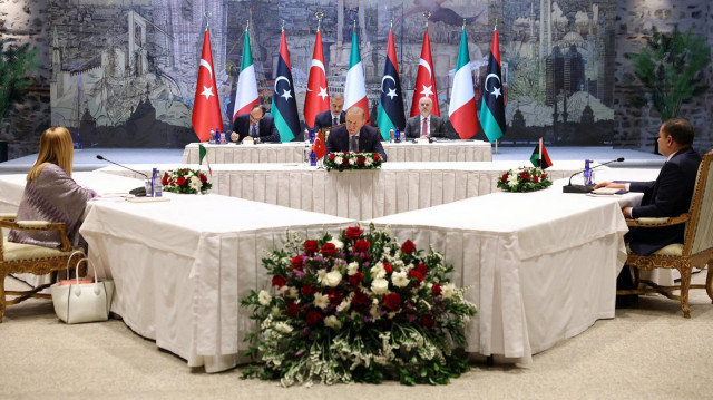 إسطنبول.. انطلاق قمة التعاون بين تركيا وإيطاليا وليبيا