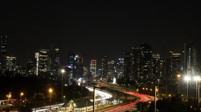Sirens sound across several Israeli regions after missile launch from Yemen
