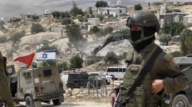 الاحتلال الإسرائيلي يهجر تجمعا بدويا فلسطينيا شرقي الضفة للمرة الثانية في شهر