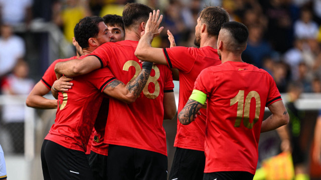 Gençlerbirliği futbolcularının gol sevinci.