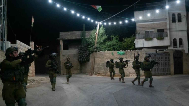 جيش الاحتلال الإسرائيلي يعتقل طفلين ويصيب فلسطينيين خلال اقتحامات بالضفة