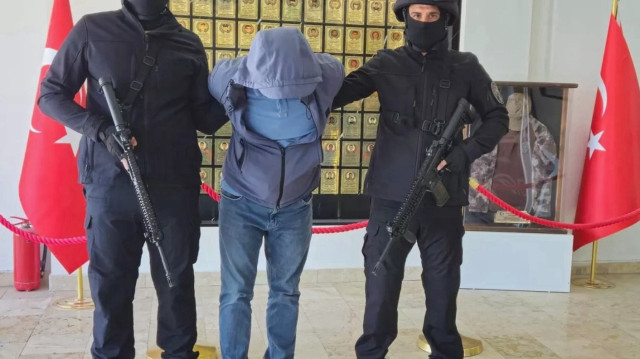 Hakkında 6 yıl 10 ay kesinleşmiş hapis cezası bulunan firari FETÖ hükümlüsü eski astsubay yakalandı